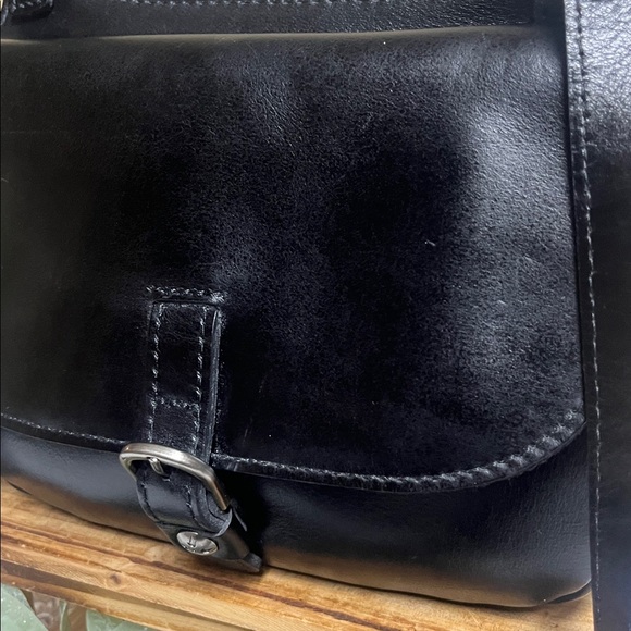 Patricia Nash Distressed Crossbody Saddle Bag NWT - Picture 3 of 10